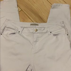 White Encore jeans